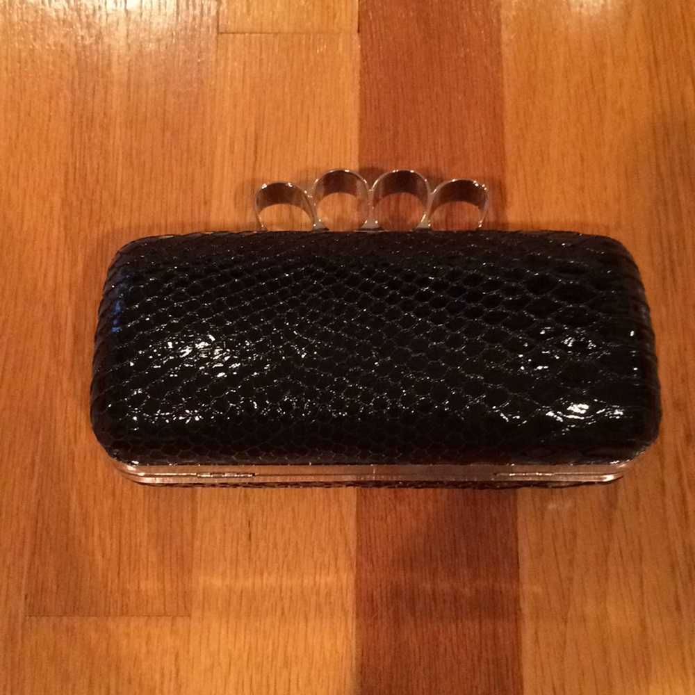 4/$15 SUPER SALE Black Shoulder Bag